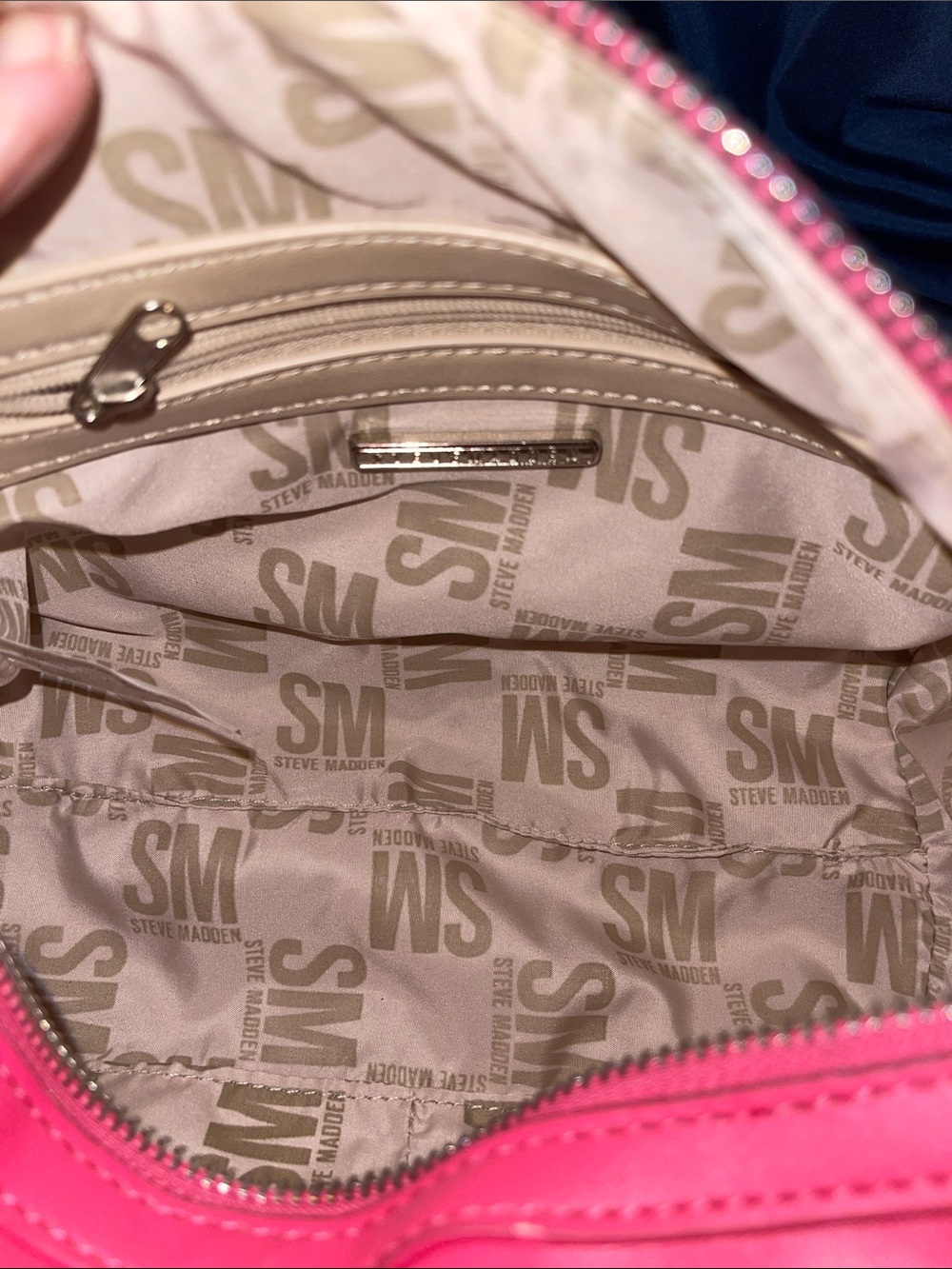 Steve Madden Bnyra in Flash Pink with Silver Hardware Crossbody Bag - Picture 7 of 9